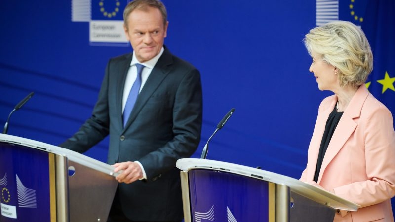 Triển vọng hàn gắn quan hệ với EU sau khi Ba Lan có Thủ tướng mới